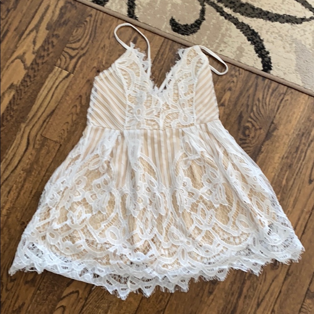 Cute dressy romper!